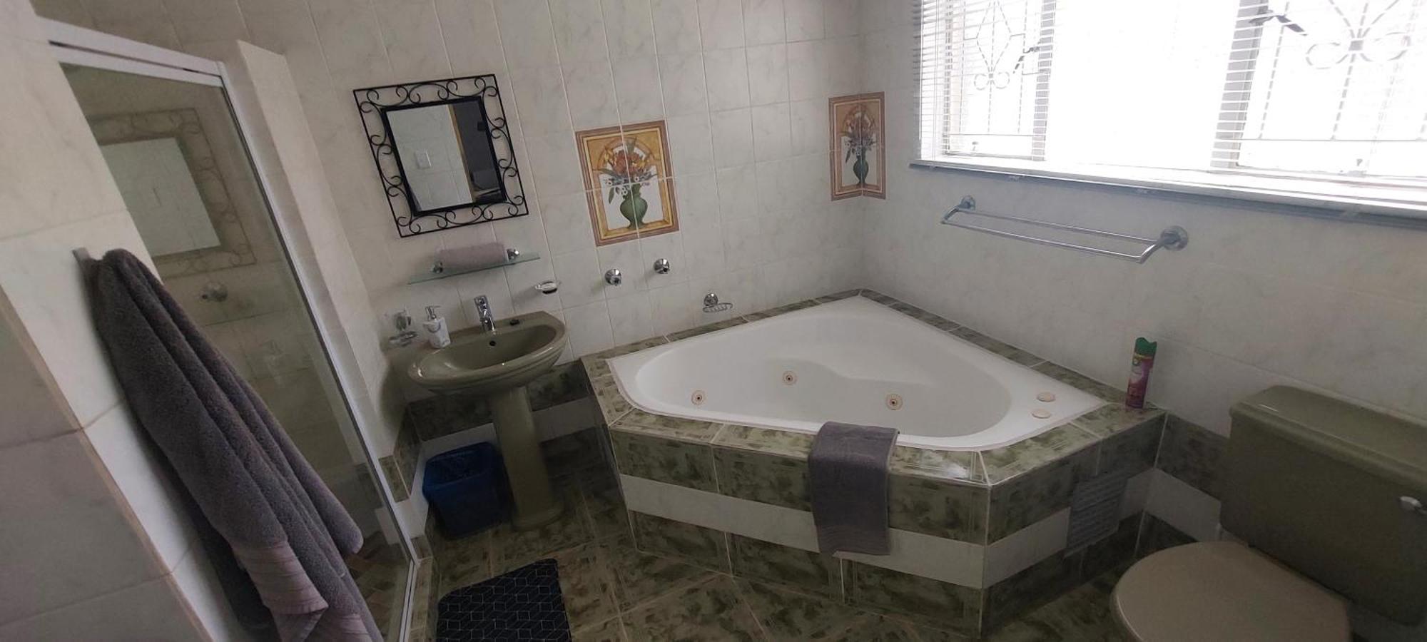 דירות Graaff-Reinet Tj Self-Catering חדר תמונה